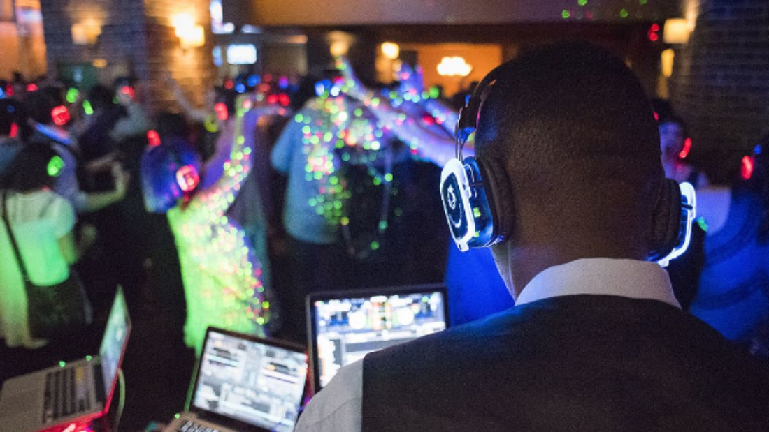 silent disco party