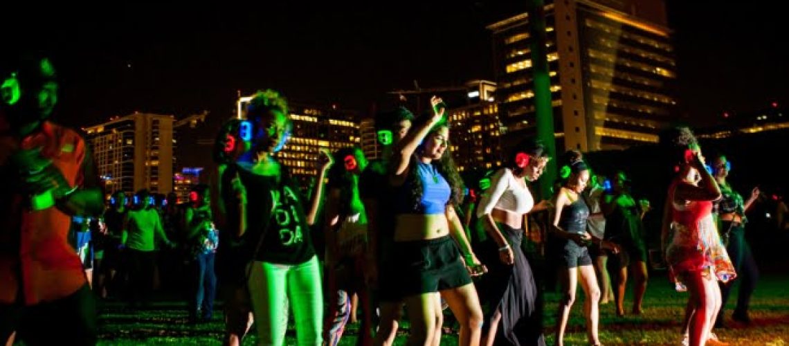 Silent disco zomerfeest