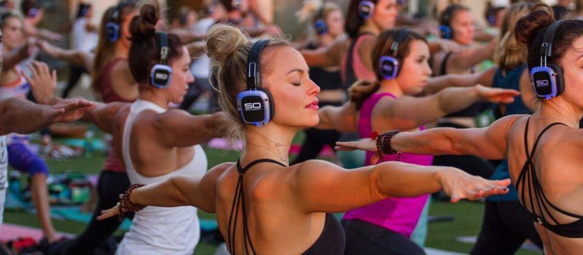 silent yoga